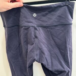 Lululemon navy 3/4 leggings